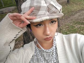 MadisonThomson - Live porn & sex cam - 21859605