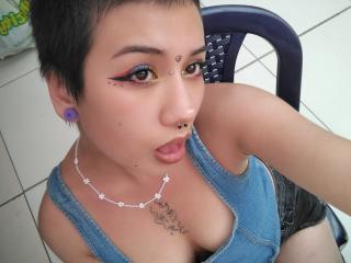 MadisonThomson - Sexe cam en vivo - 21859649