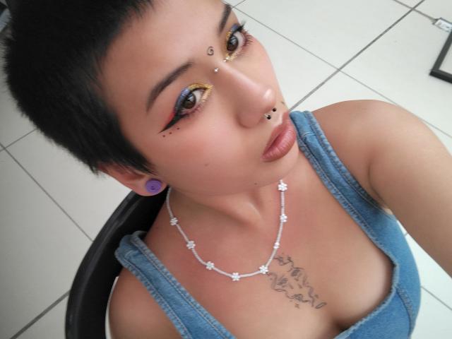 MadisonThomson - Live sex cam - 21859665