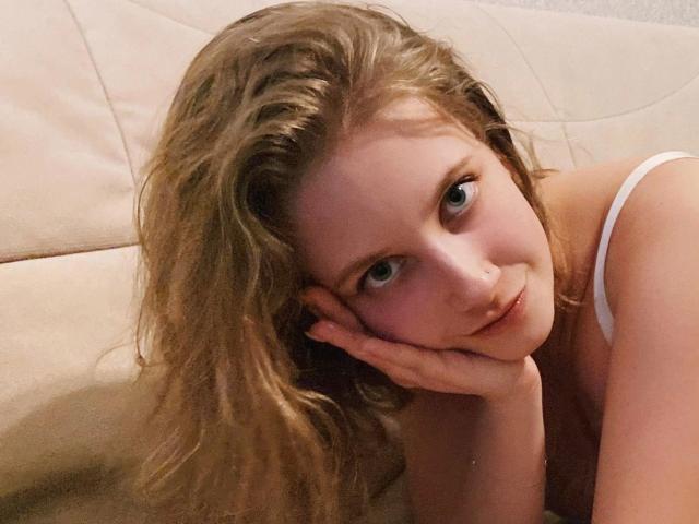 JuliaLuxx-hot - Sexe cam en vivo - 21868129