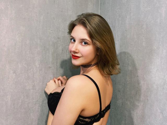 JuliaLuxx-hot - Sexe cam en vivo - 21868145