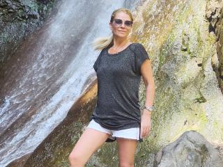 AlisaScorpio - Live sex cam - 21868297