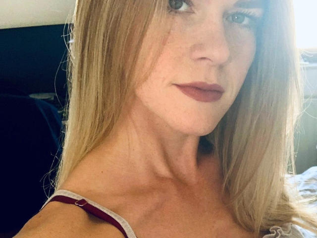 Tara-Secret-hot - Sexe cam en vivo - 21873281