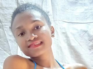 ElbaJolie - Live sex cam - 21876193