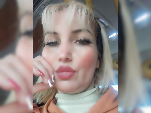 GiuliaAddams - сексуальная веб-камера в реальном времени - 21877377