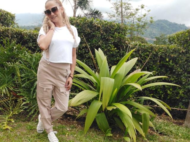 AgathaStone - Sexe cam en vivo - 21879093