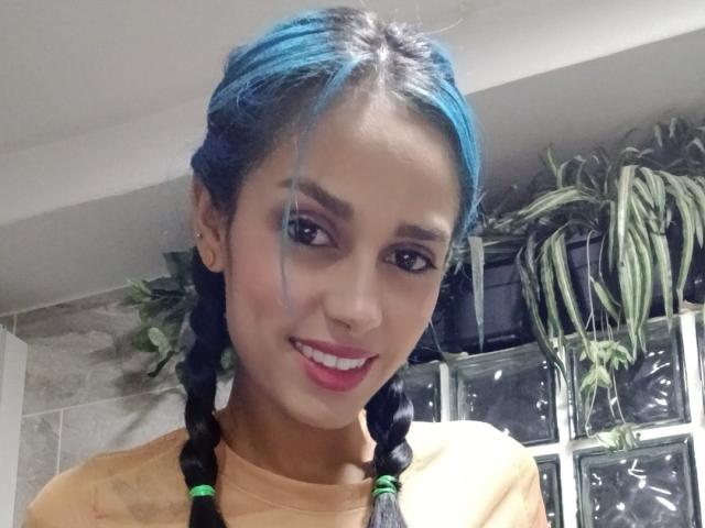 AnaisHilton - Live sex cam - 21886349