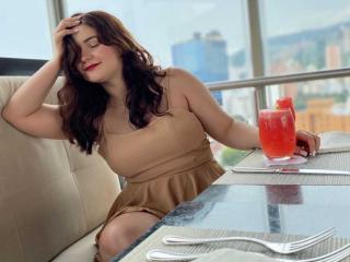 LorettaSant - Live porn &amp; sex cam - 21893213