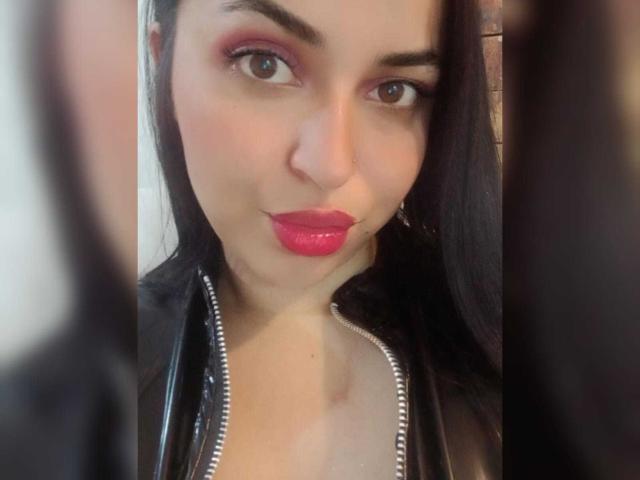 HikariChloe - Live porn &amp; sex cam - 21893401
