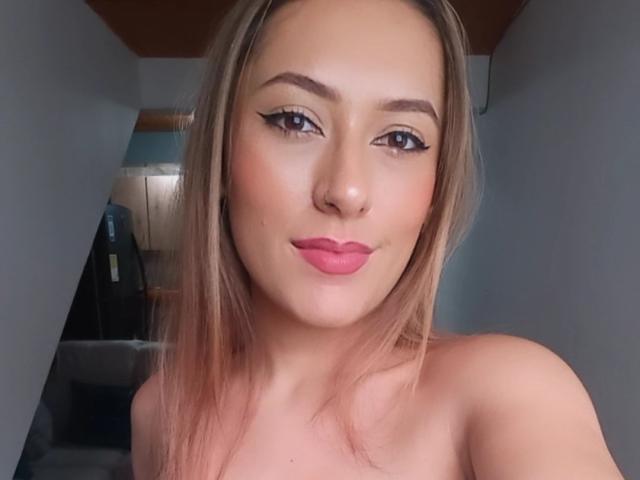 BecaCooper - Live sex cam - 21894001