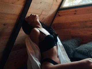 AfroditaShalom - Live porn &amp; sex cam - 21895381