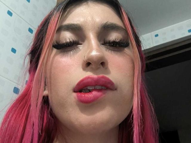 SammyViolet - Live sex cam - 21895877