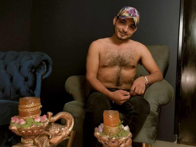 CriltalRouse - Live Sex Cam - 21896061