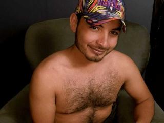 CriltalRouse - Live Sex Cam - 21896077