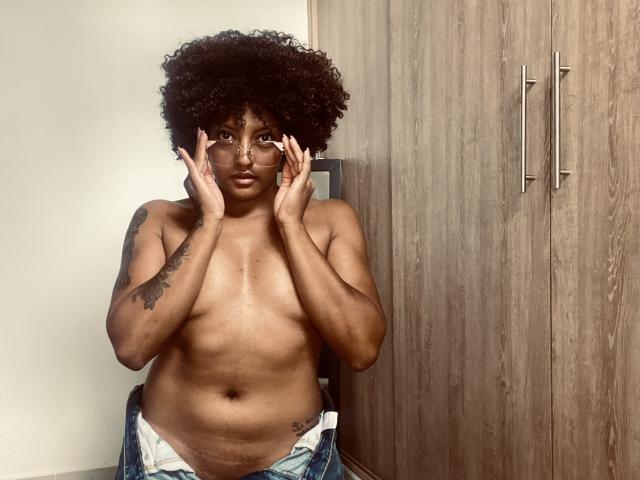 StefyRoldans - Sexe cam en vivo - 21900677