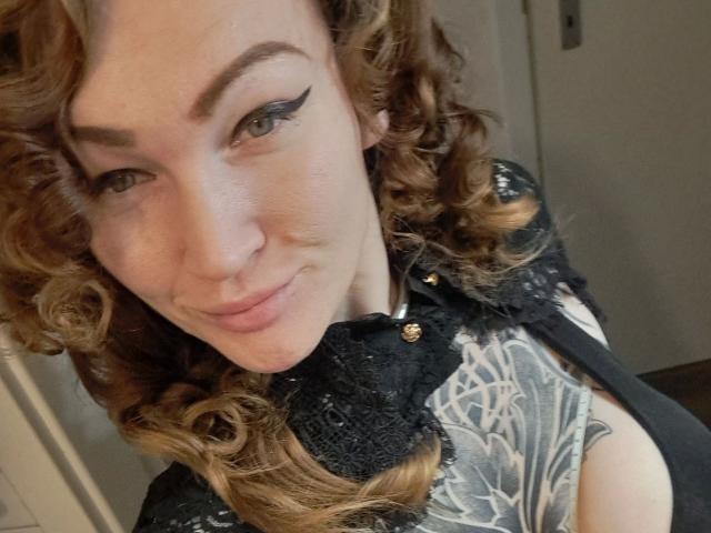 LadyLynn-hot - Live Sex Cam - 21909089