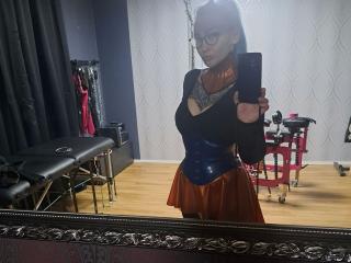 LadyLynn-hot - Live Sex Cam - 21909093