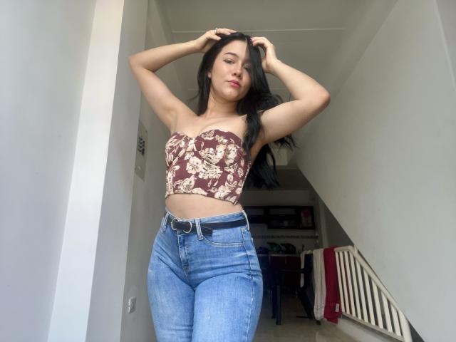 DeisyWest - Live sex cam - 21911145