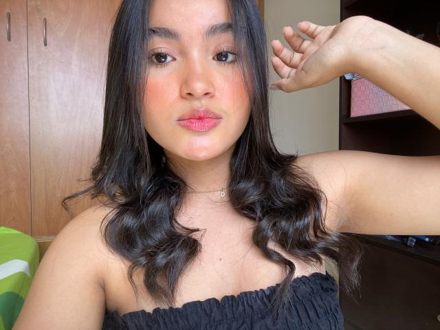 MiiaPalmer - Live porn &amp; sex cam - 21912333