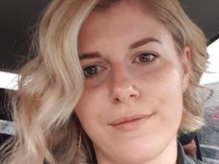 AnaysBigTits - Live porn & sex cam - 21913281