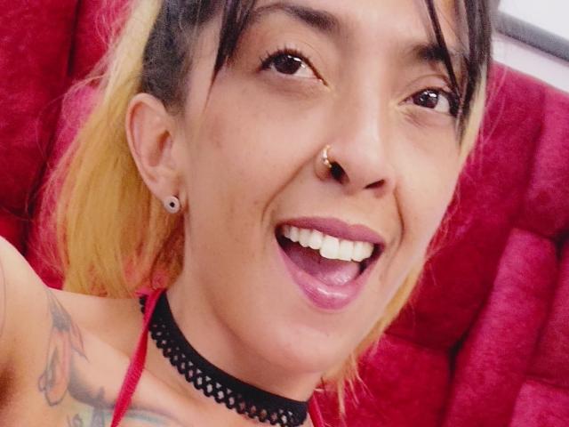 IsaGonzalez - Live porn &amp; sex cam - 21916969