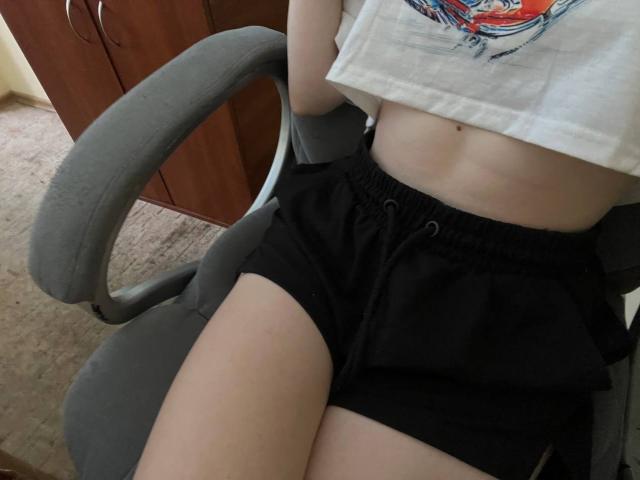 Valissia - Live sex cam - 21917005