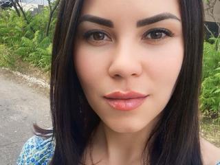 AlishaRegdi - Live porn & sex cam - 21920717