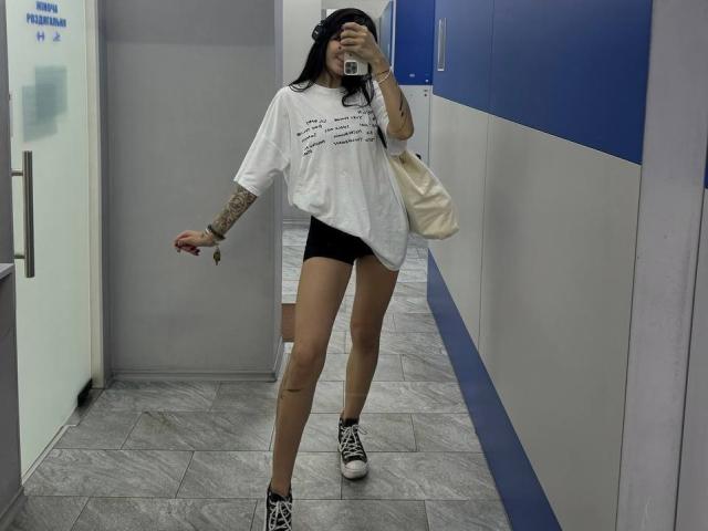 Tsukerberg - Live sex cam - 21929337