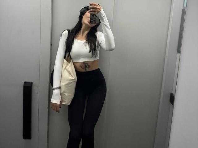 Tsukerberg - сексуальная веб-камера в реальном времени - 21929345