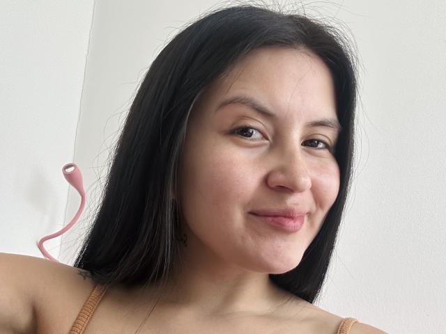 AmelieMuller - Live sex cam - 21930005