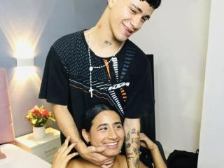 UnlimitRoom - Live porn &amp; sex cam - 21932417
