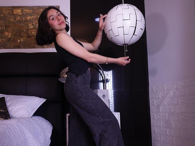 EmilyRoosse - Live sex cam - 21933761