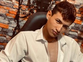 JoshuaScottX - Live Sex Cam - 21936197