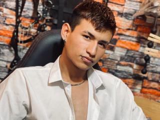 JoshuaScottX - Live Sex Cam - 21936289