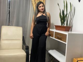 CharloteFox - Live sex cam - 21936409