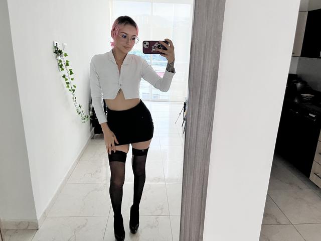 SarahRousen - Sexe cam en vivo - 21940069