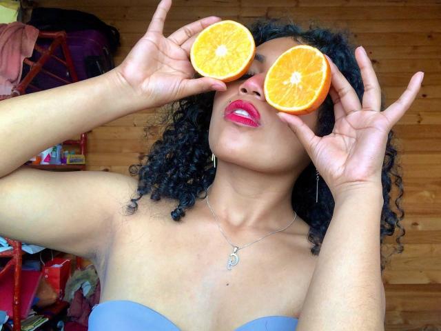 SophieSonyas - Sexe cam en vivo - 21947109