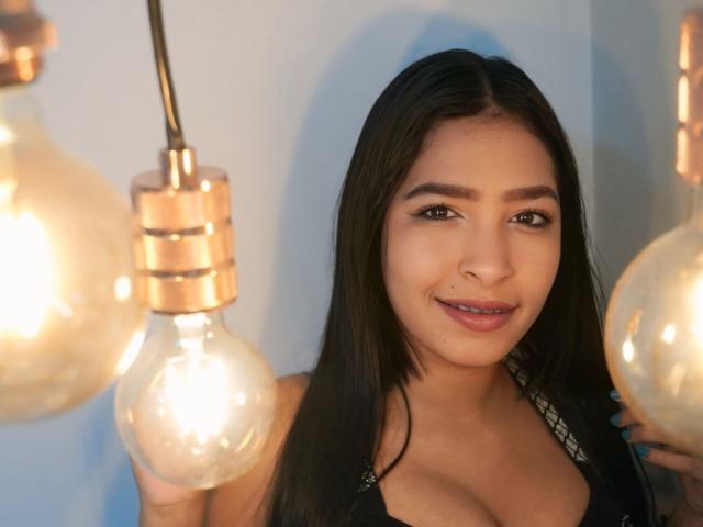 GeraldineArias - Live porn &amp; sex cam - 21953581