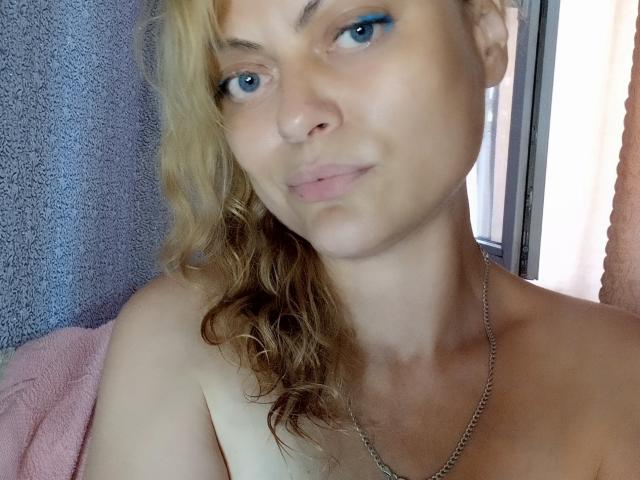 LindaRoutz - Sexe cam en vivo - 21954685