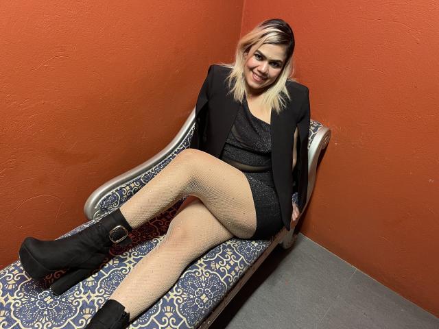 TarahDustin - Live Sex Cam - 21955225