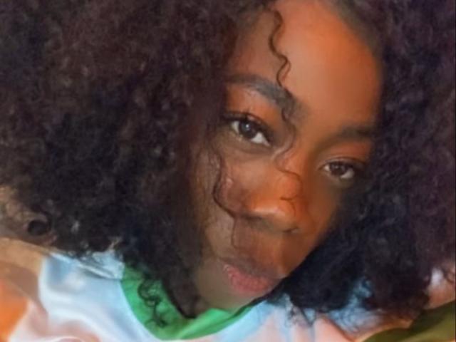 AnilethEbony - Live porno og sexkamera - 21956145