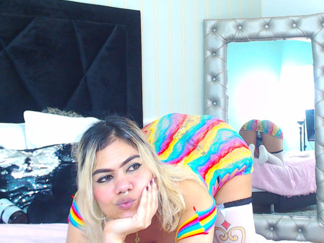TarahDustin - Sexe cam en vivo - 21961993