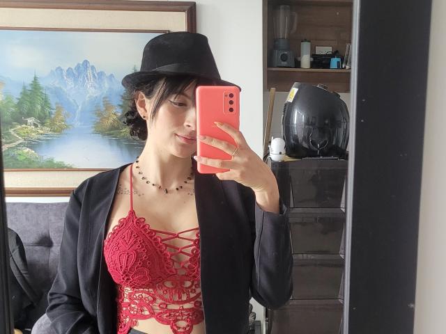 GabrielaMoore - Live sex cam - 21963545