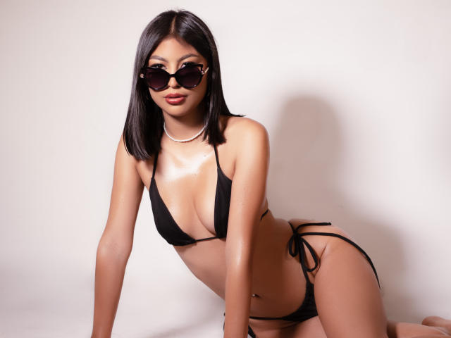 CarlaRusso - Live Sex Cam - 21965341