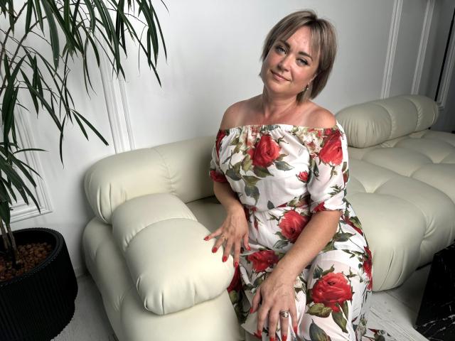 SnezhanaRells - Live porn &amp; sex cam - 21966905