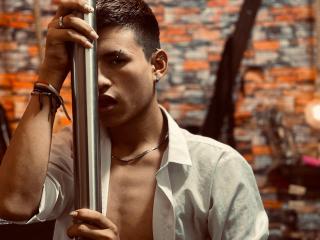 JoshuaScottX - Live Sex Cam - 21970329