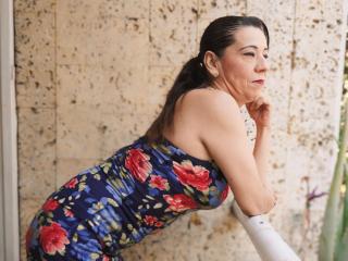 EviaJones - Live sex cam - 21974373