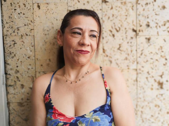 EviaJones - Live sex cam - 21974457