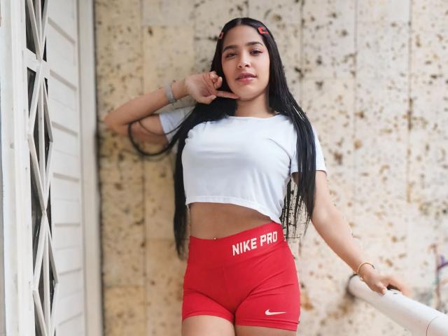 GeraldineArias - Live sex cam - 21974777