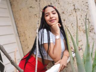 GeraldineArias - Live Sex Cam - 21974825